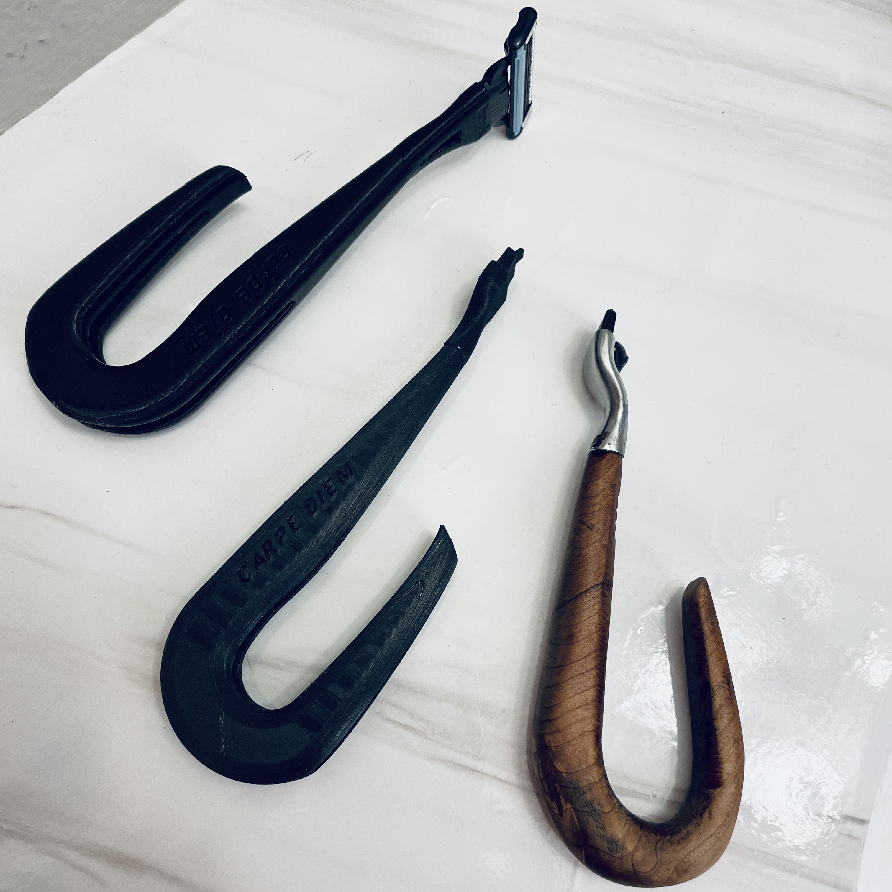 Hook Razor
